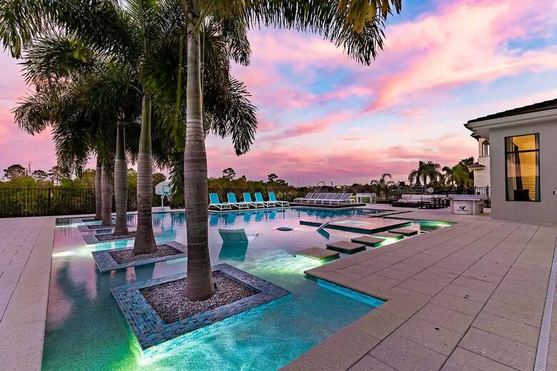 Golden Bear Mansion at Reunion - Kissimmee, Florida
