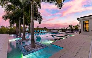 Golden Bear Mansion at Reunion - Kissimmee, Florida