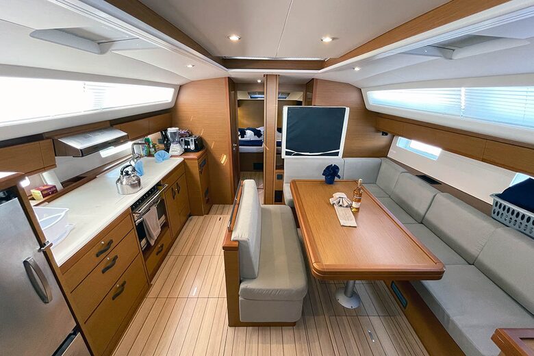Navigare - Jeanneau 54 - 5 + 1 cab. - Calesi - 2021 - New York City, New York