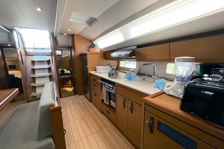 Navigare - Jeanneau 54 - 5 + 1 cab. - Calesi - 2021 - New York City, New York