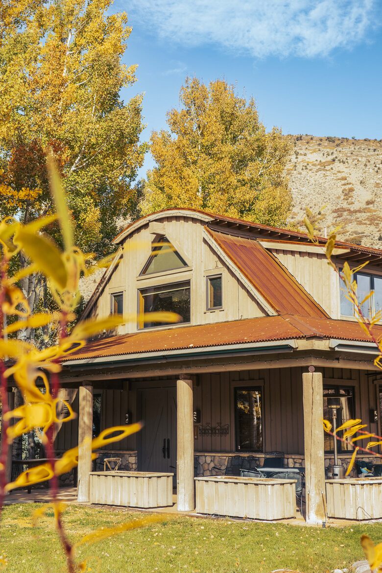 Stunner in Aspen/Snowmass - 25 Acre Mountain Perfection - Snowmass, Colorado