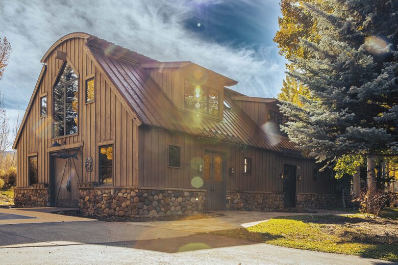 Stunner in Aspen/Snowmass - 25 Acre Mountain Perfection - Snowmass, Colorado