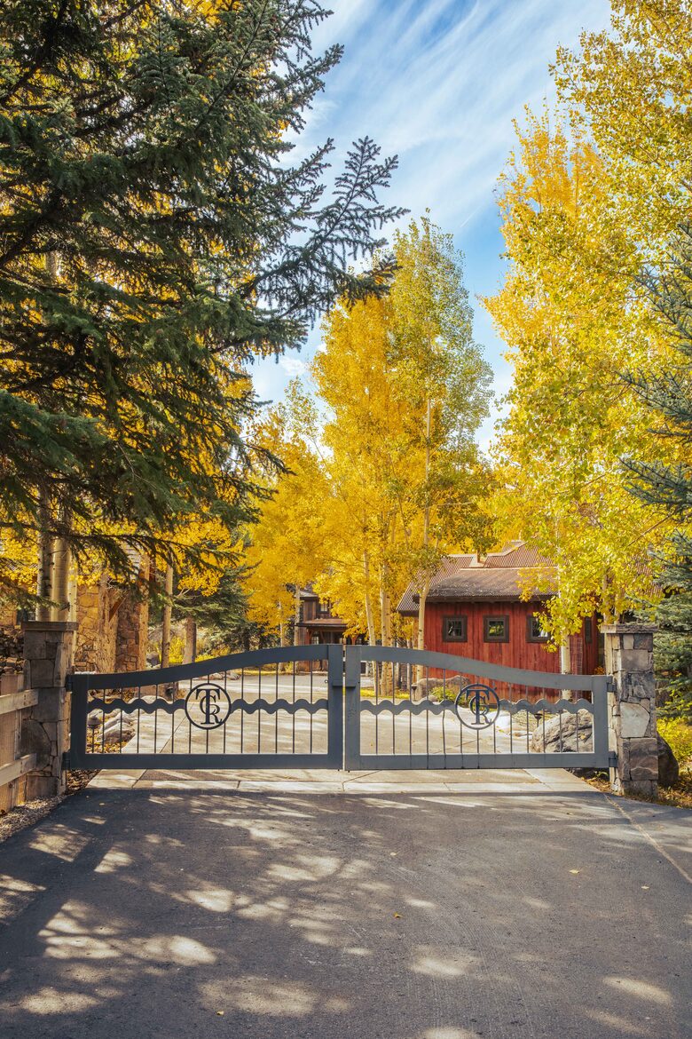 Stunner in Aspen/Snowmass - 25 Acre Mountain Perfection - Snowmass, Colorado