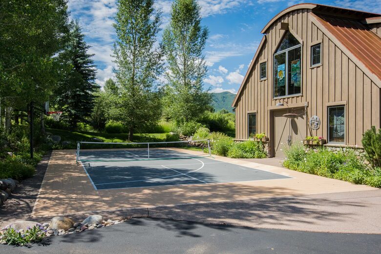 Stunner in Aspen/Snowmass - 25 Acre Mountain Perfection - Snowmass, Colorado