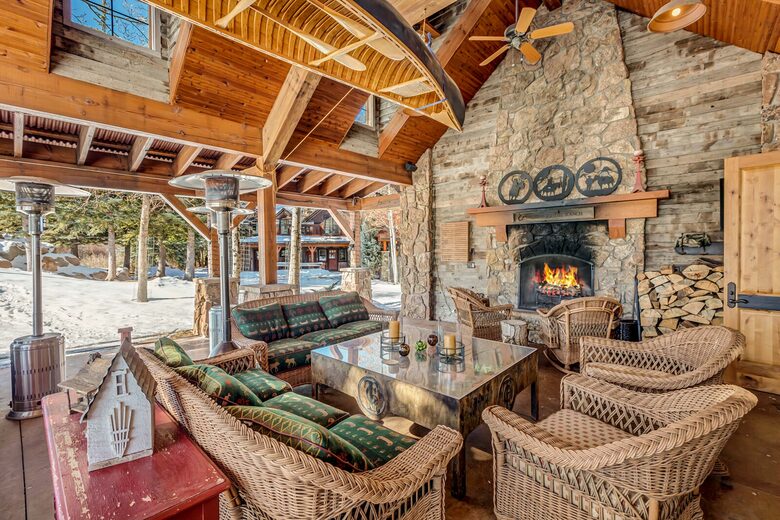 Stunner in Aspen/Snowmass - 25 Acre Mountain Perfection - Snowmass, Colorado