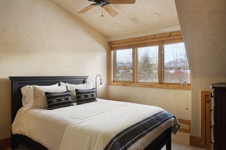 Stunner in Aspen/Snowmass - 25 Acre Mountain Perfection - Snowmass, Colorado