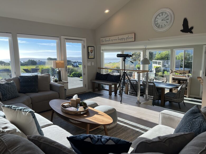 Living and dining room views.