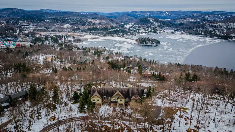 Alpine Elegance - Mont-Tremblant, Canada