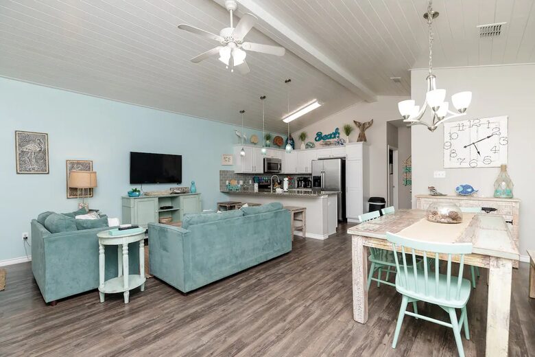Easygoing Coastal Living Steps from the Gulf - Port Aransas, Texas