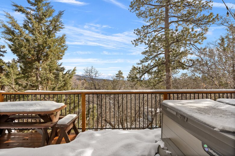 Wolf Haven Big Bear - Big Bear City, California