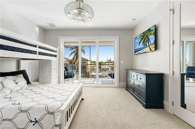 Bonita Springs Getaway - Bonita Springs, Florida