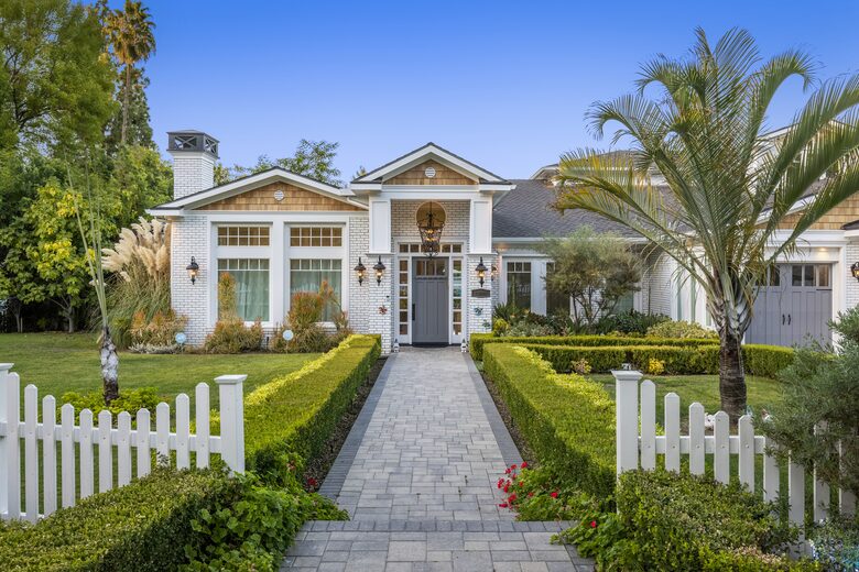 Villa Cassandra - Tarzana, California