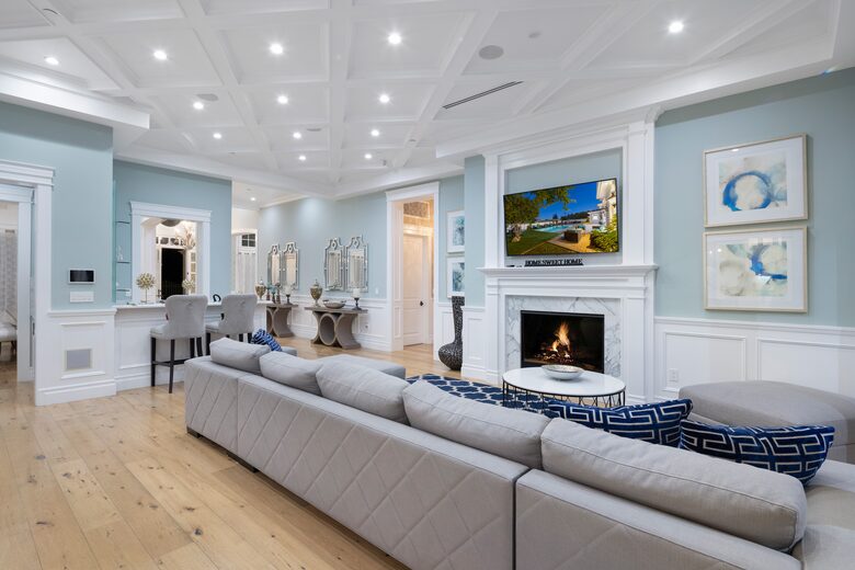 Villa Cassandra - Tarzana, California