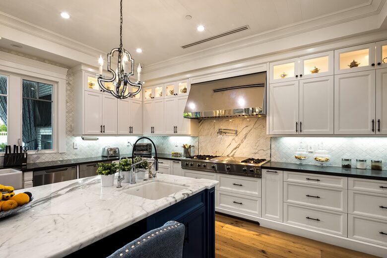 Villa Cassandra - Tarzana, California