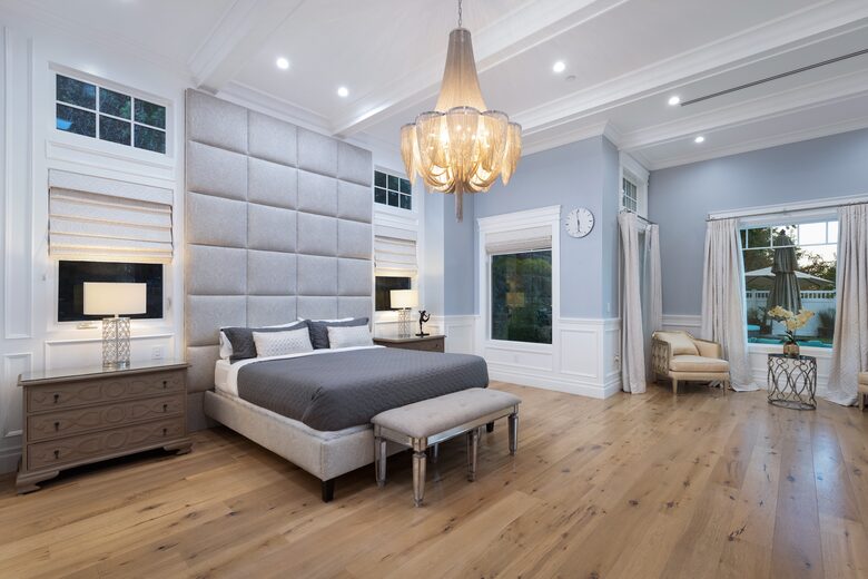 Villa Cassandra - Tarzana, California