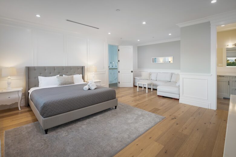 Villa Cassandra - Tarzana, California
