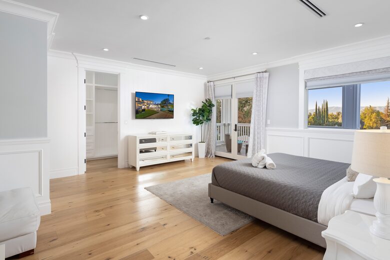 Villa Cassandra - Tarzana, California