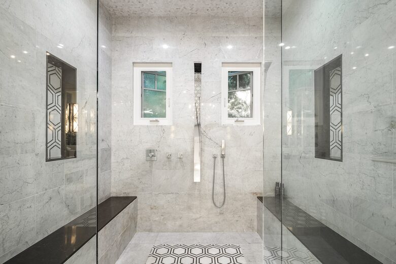 Villa Cassandra - Tarzana, California