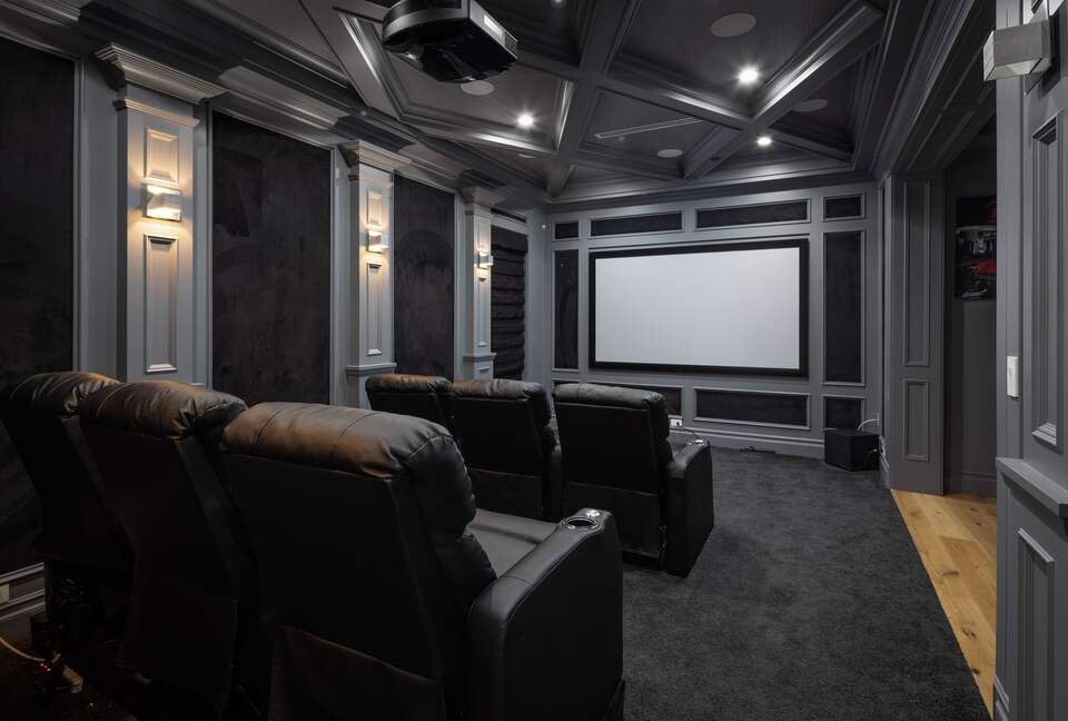 Villa Cassandra - Tarzana, California