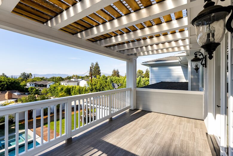 Villa Cassandra - Tarzana, California