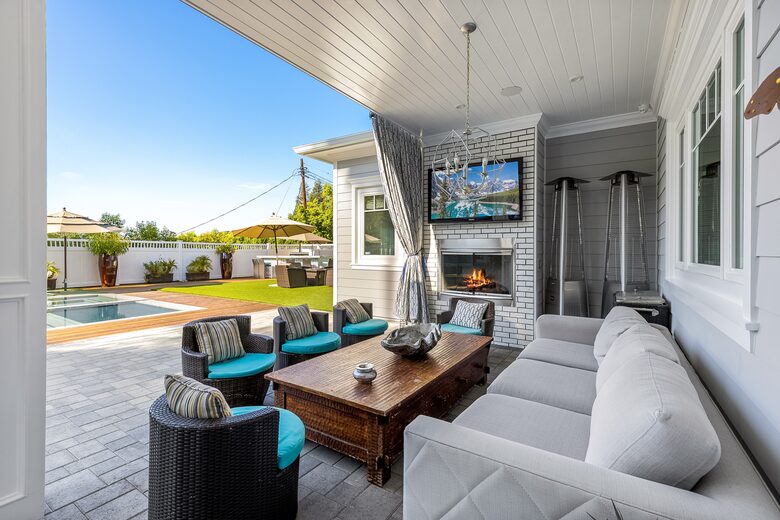 Villa Cassandra - Tarzana, California