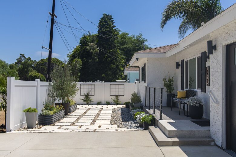 Coasta Casa by the Sea - Carlsbad, California