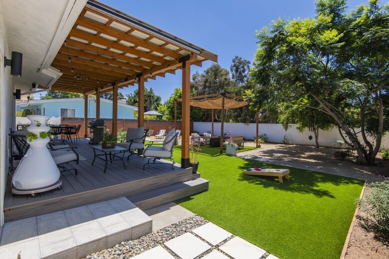 Coasta Casa by the Sea - Carlsbad, California
