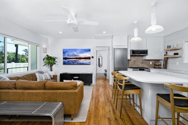 Coasta Casa by the Sea - Carlsbad, California