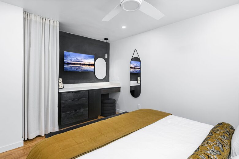 Coasta Casa by the Sea - Carlsbad, California