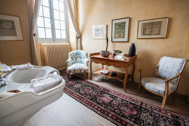 Chateau de Créancey - Créancey, France