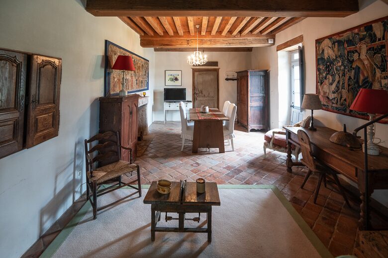 Chateau de Créancey - Créancey, France
