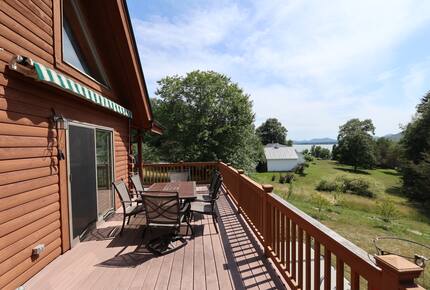 Vermont Lakefront Paradise - Bridport, Vermont