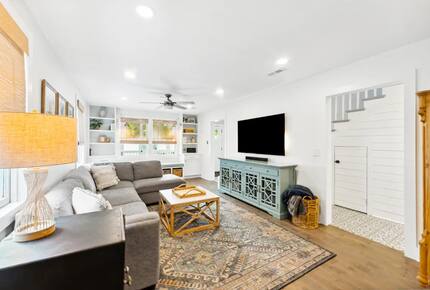 Charming Charleston downtown home - Charleston, South Carolina