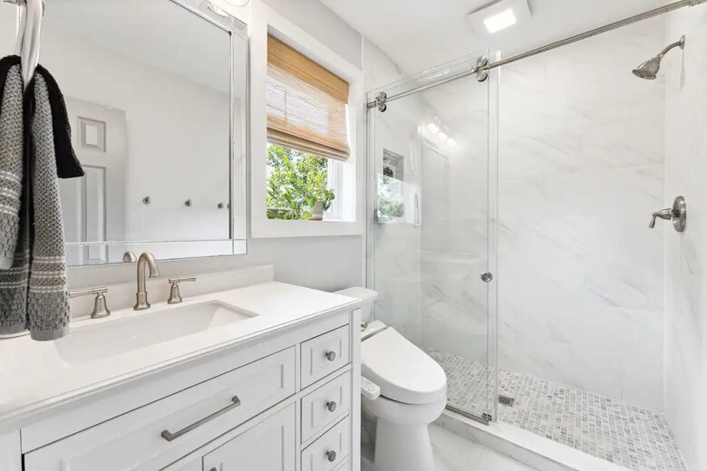 Charming Charleston downtown home - Charleston, South Carolina