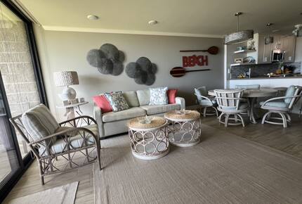 Common area with sofa sleeper, dining for 8, tv watching