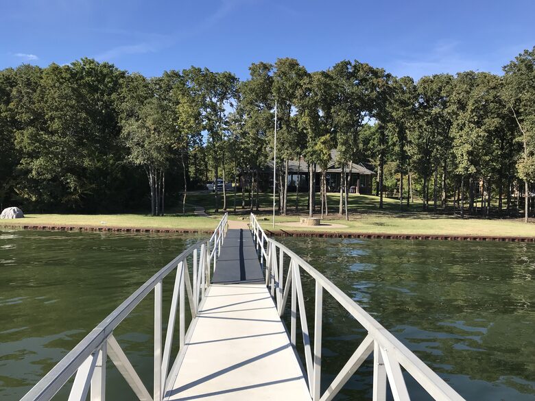 Lakefront Home on Richland Chambers Lake - Corsicana, Texas