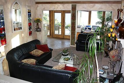 Gateway to Napa Valley With A Billion Dollar View Villa - Vallejo, California