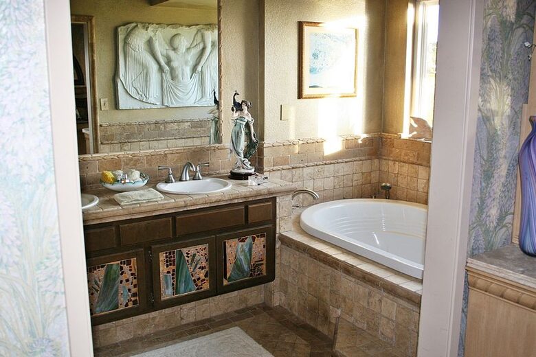 Gateway to Napa Valley With A Billion Dollar View Villa - Vallejo, California