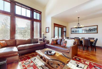 Juniper Springs Retreat - Mammoth Lakes, California