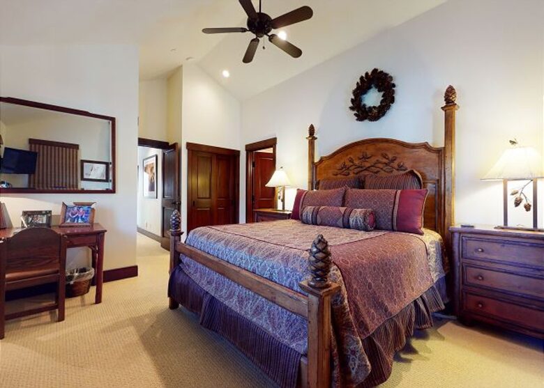 Juniper Springs Retreat - Mammoth Lakes, California