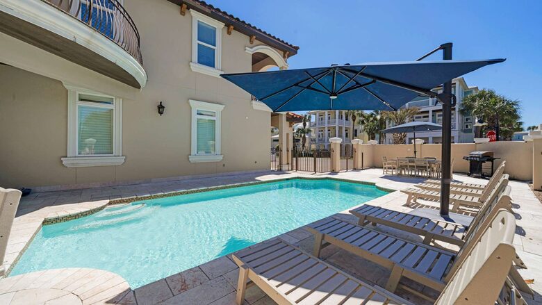 Sun Kissed Beach Retreat | One Block to Private Beach Access - Miramar Beach, Florida