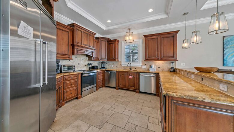Sun Kissed Beach Retreat | One Block to Private Beach Access - Miramar Beach, Florida