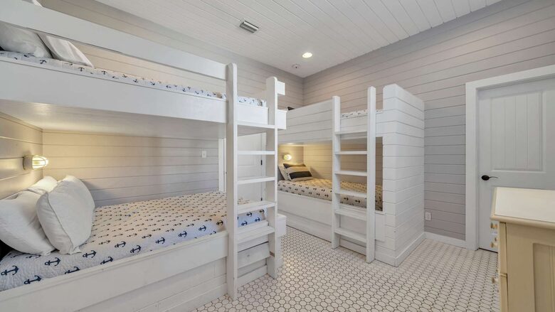 Sun Kissed Beach Retreat | One Block to Private Beach Access - Miramar Beach, Florida