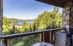 Luxurious Ski In Ski Out 2 Bedroom Equinoxe Tremblant - Mont-Tremblant, Canada