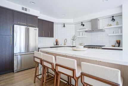 Bay Cove Getaway - Newport Beach, California