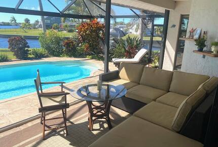 Port Charlotte Retreat - Port Charlotte, Florida
