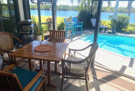 Port Charlotte Retreat - Port Charlotte, Florida