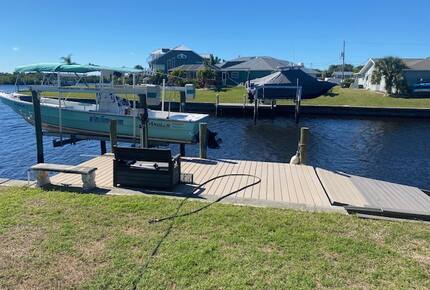 Port Charlotte Retreat - Port Charlotte, Florida