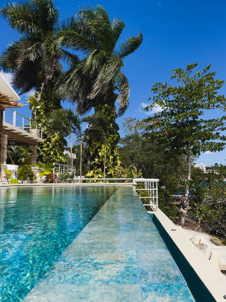 Casa Sol y Luna - Infinity pool - Bacalar Lagoon Waterfront - Bacalar, Mexico