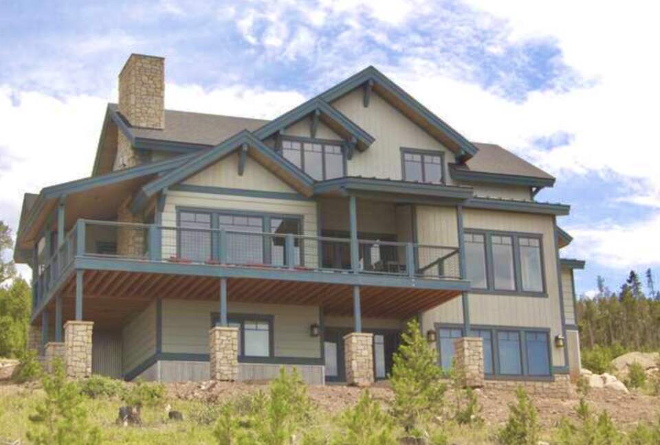 Ski-In/Ski-Out Granby Mountain Retreat - Granby, Colorado
